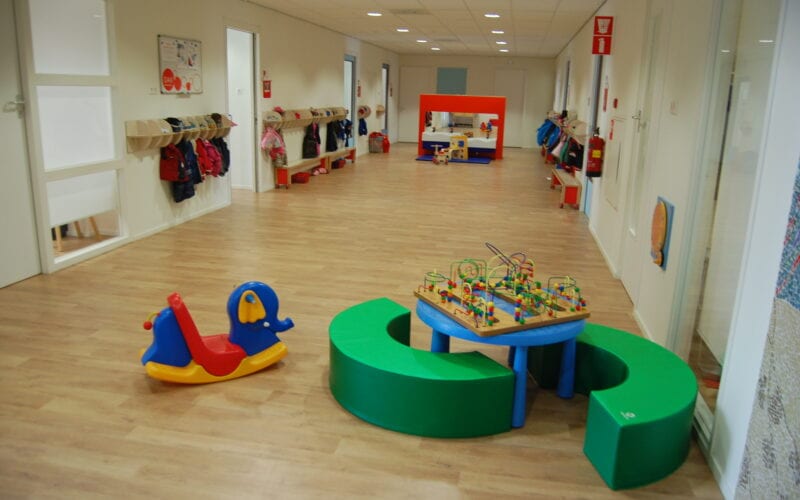 dion_dak_roemer_visscherstraat_kinderdagverblijf/