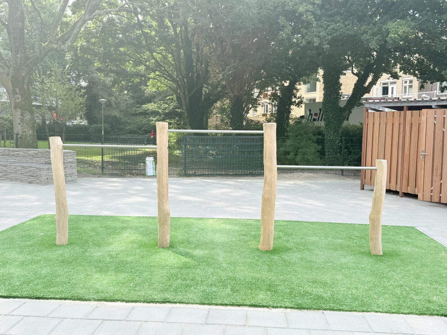 Dak JFK, Montesorri buitenschoolse opvang