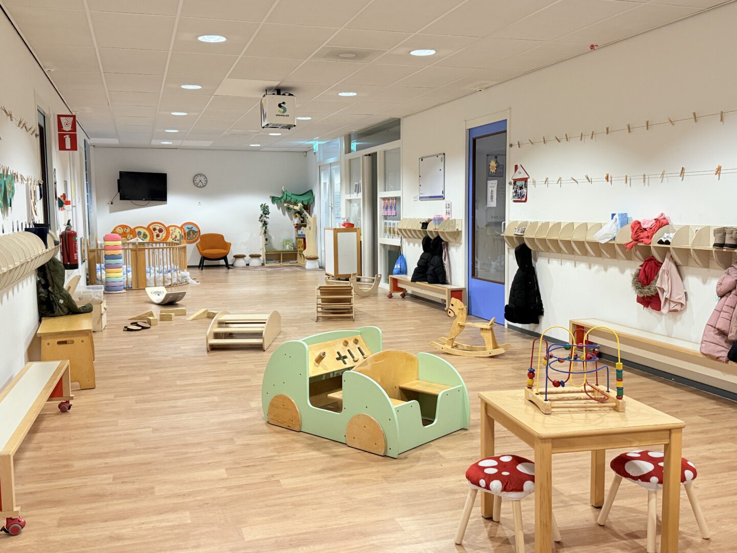 Dak Roemer Visscher, Kinderdagverblijf