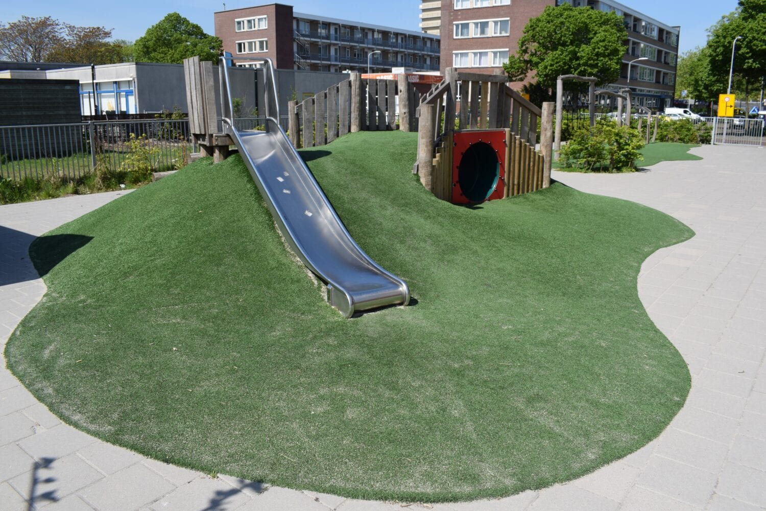 Dak Cascade, Buitenschoolse opvang