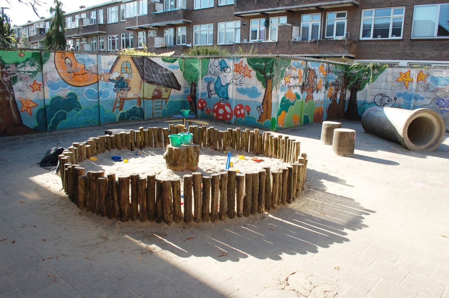 Dak Linnaeus, Kinderdagverblijf