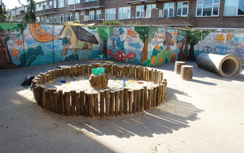 koen_dak_linnaeusstraat_kinderdagverblijf/