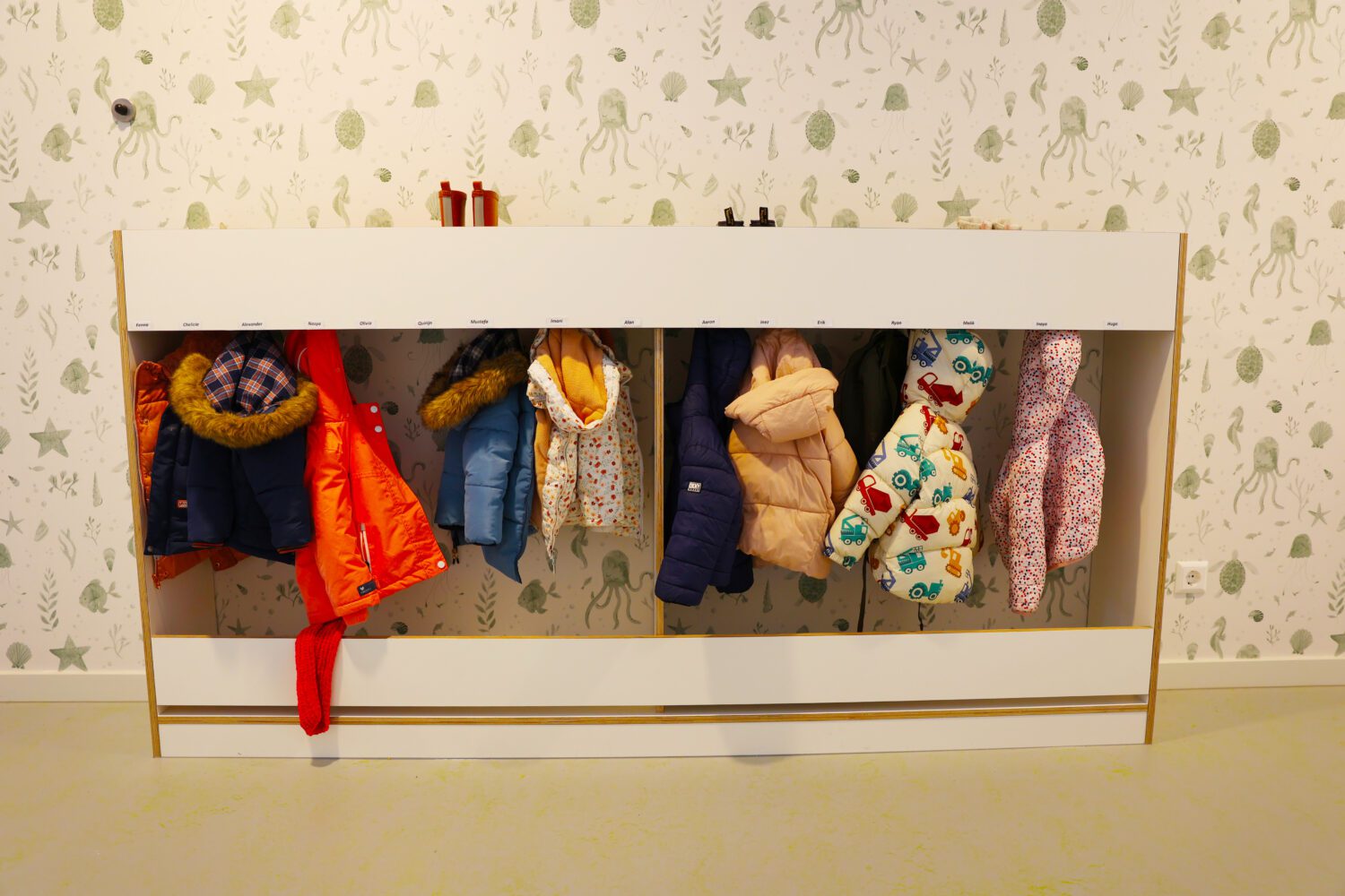 Dak Ametist, Peuteropvang