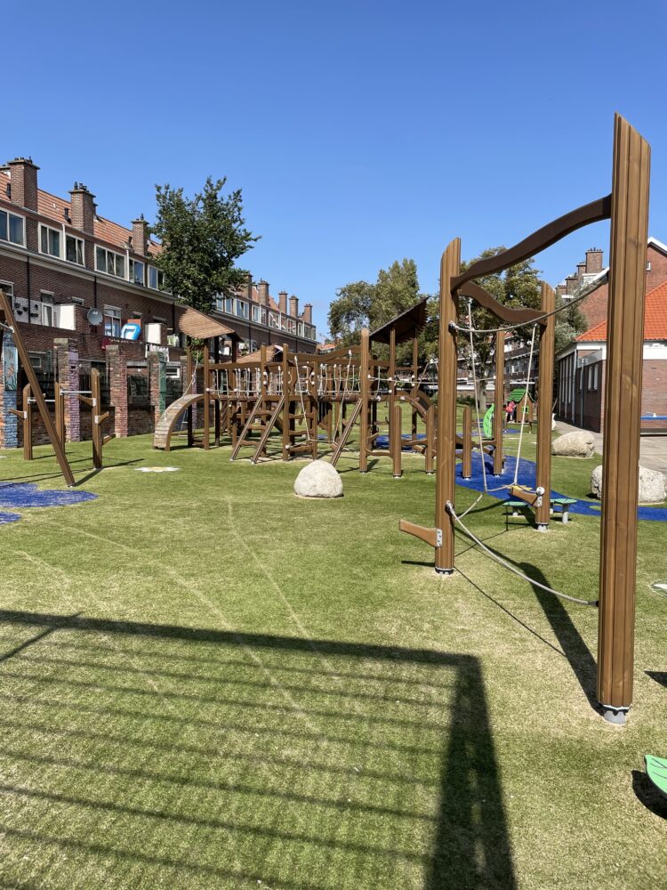 Dak Dunkler, Buitenschoolse opvang